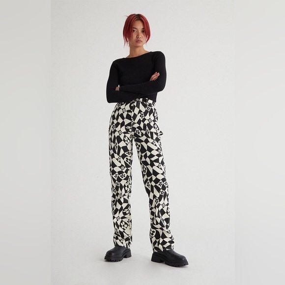 PacSun Denim - PACSUN Warped Flower Checkerboard 90s Boyfriend Carpenter Pants Size 25